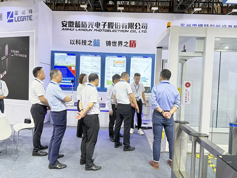 1757394407.jpg 640 (2).jpg